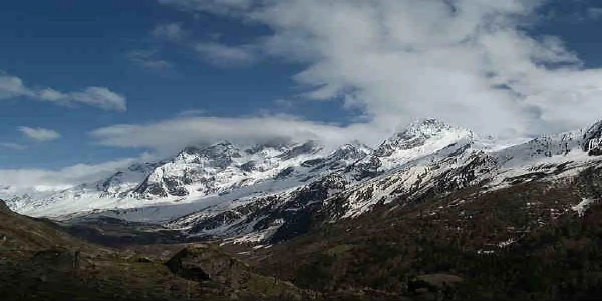 resize-1599980224111887279resize159929626115832454353211500640370