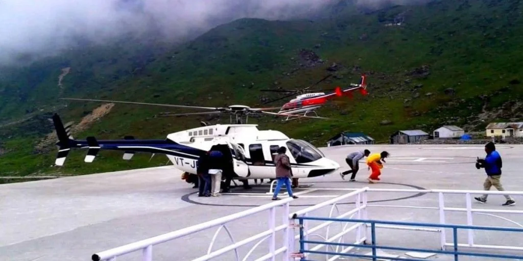 resize-1600061691537836047kedarnathhelicopterservice-1024x512-1